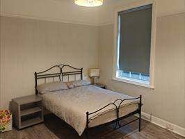 Flat Balgreen Road in City of Edinburgh