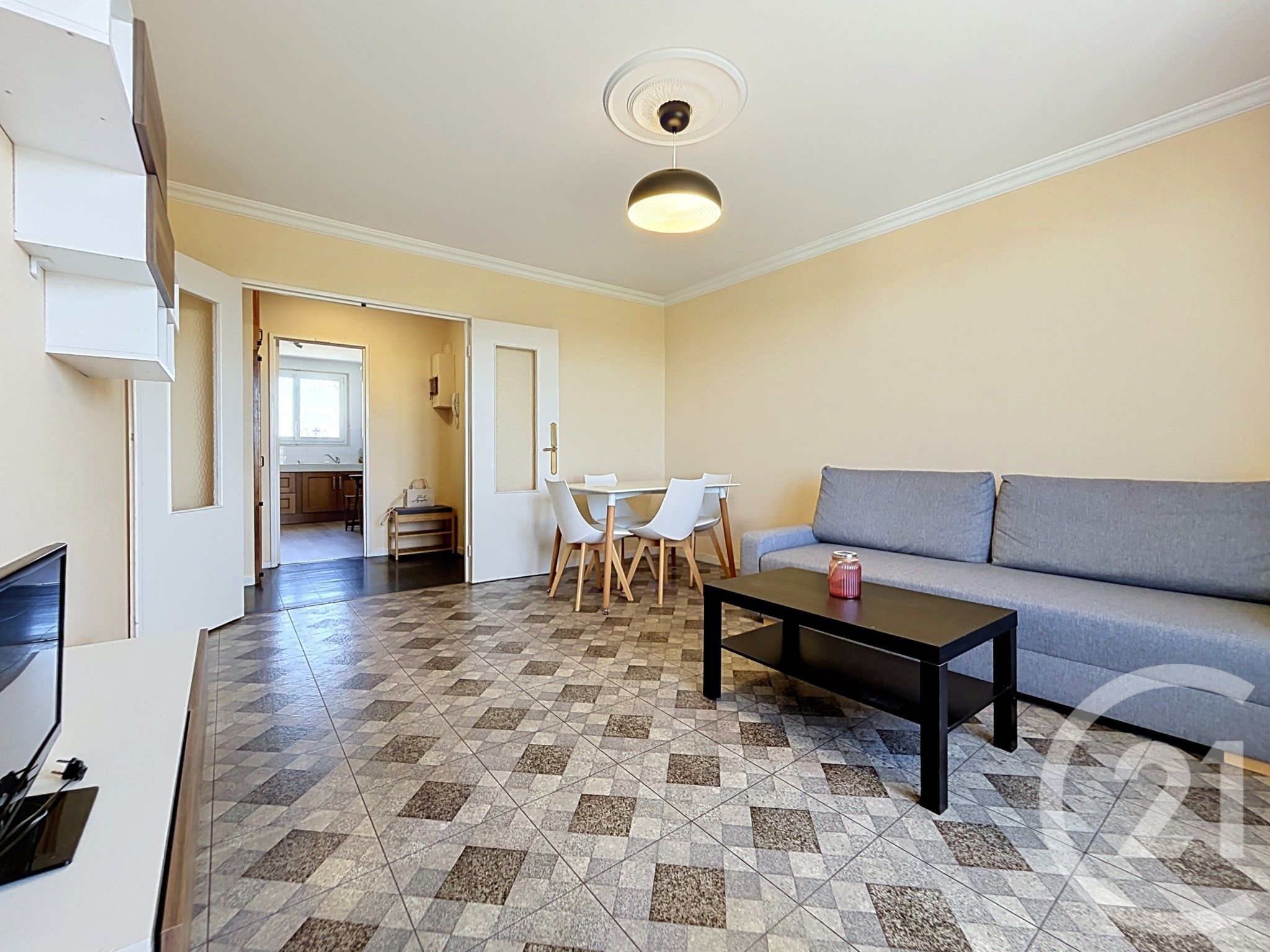 Flat Rue Adolphe Thiers in Saint-André-les-Vergers