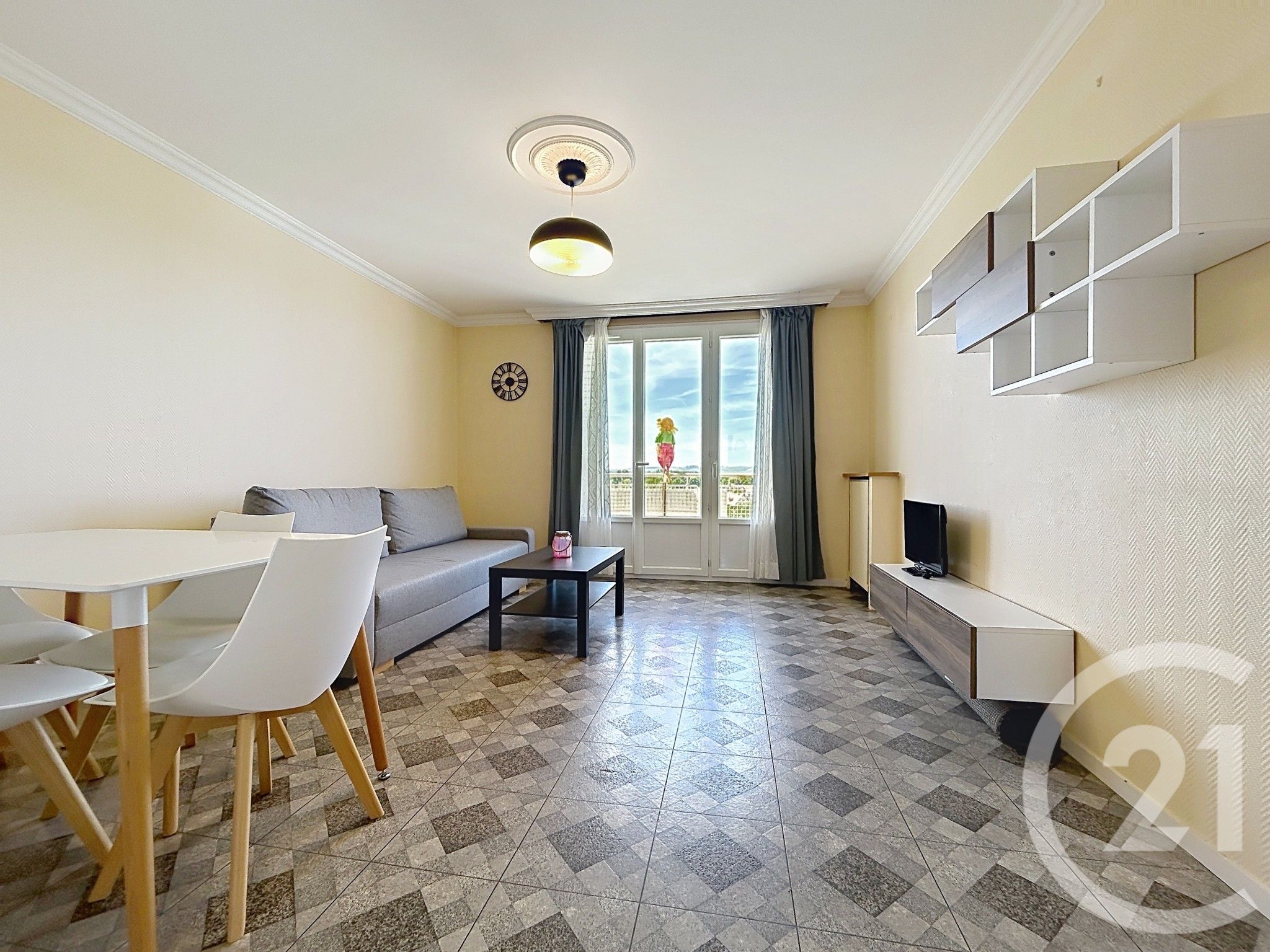 Flat Rue Adolphe Thiers in Saint-André-les-Vergers