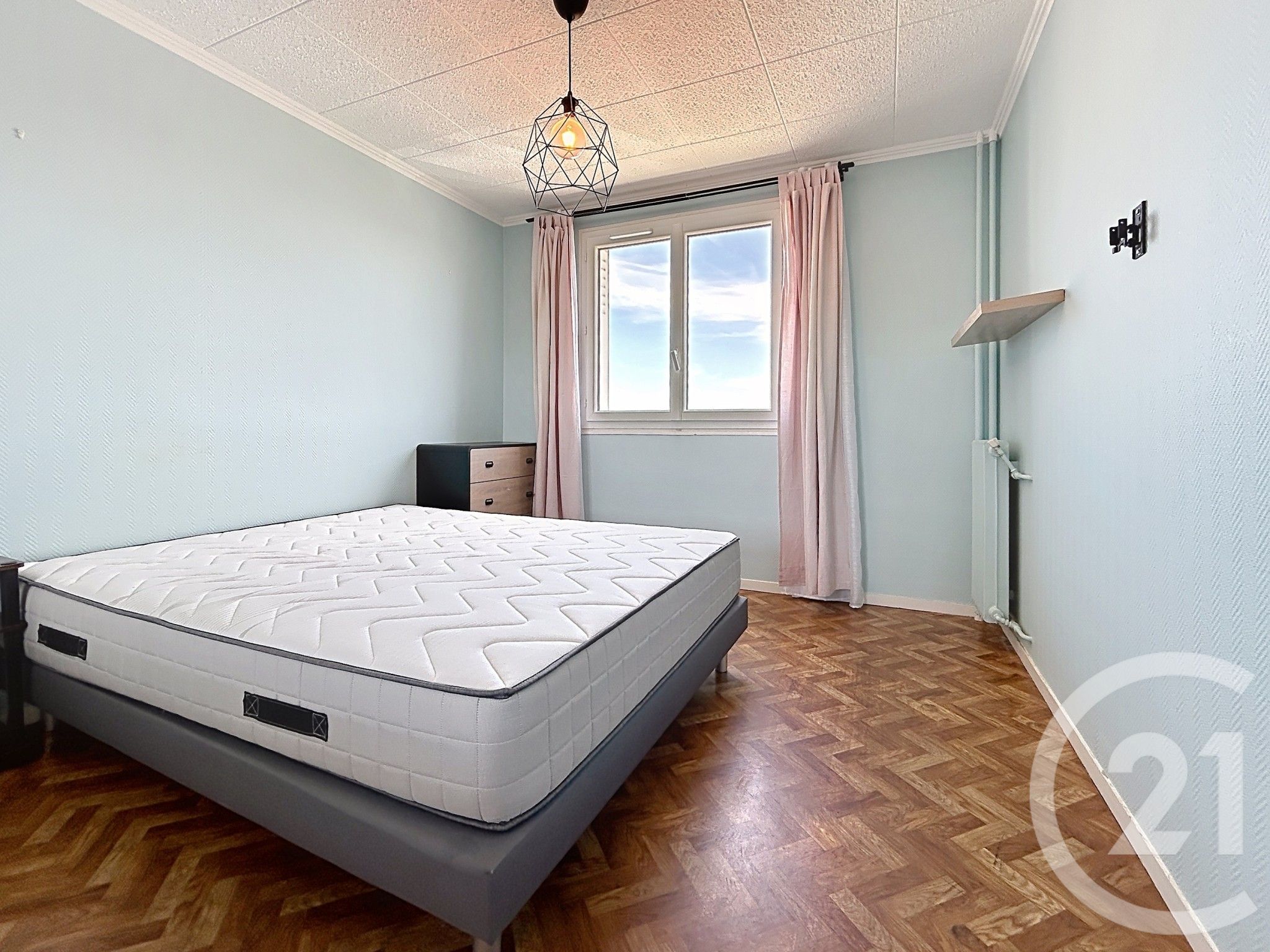 Flat Rue Adolphe Thiers in Saint-André-les-Vergers