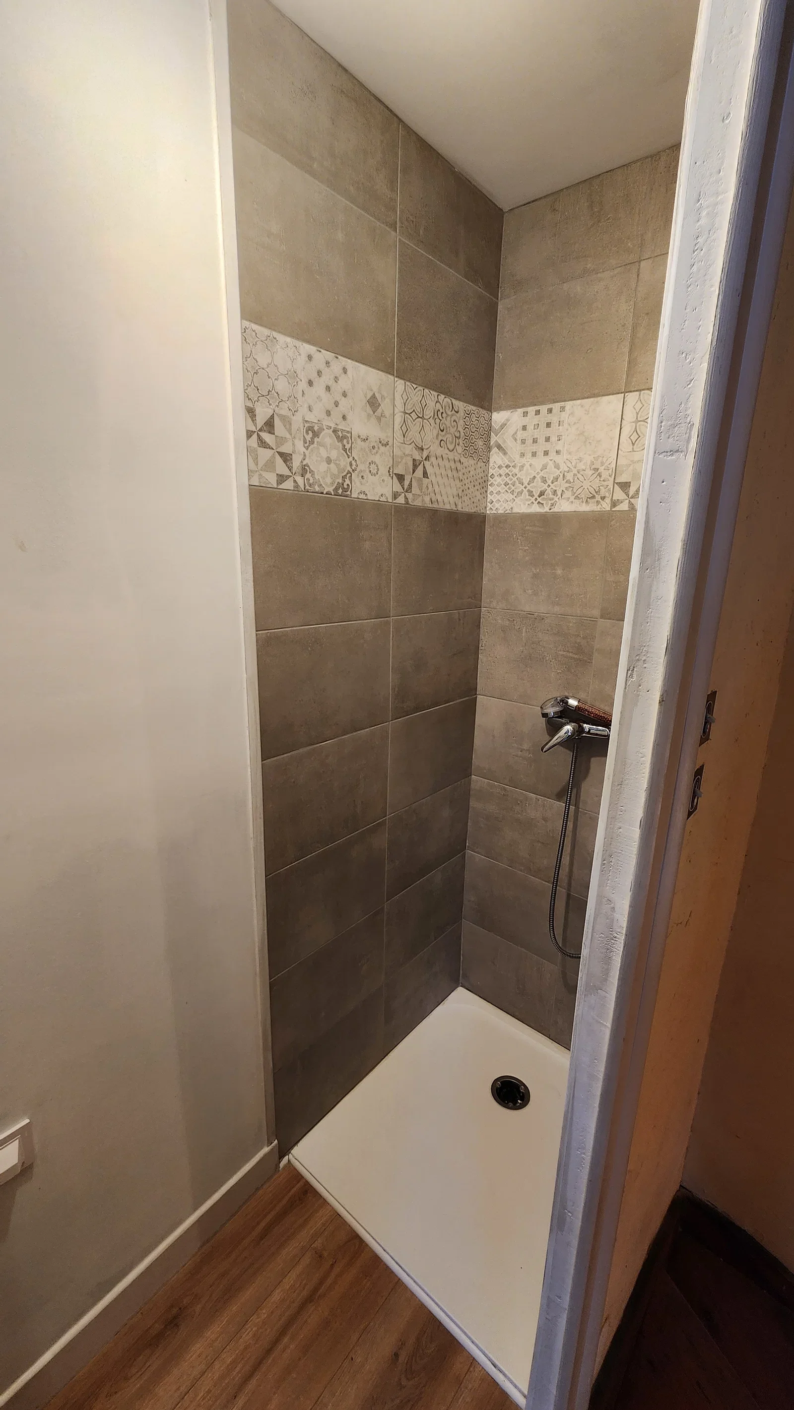 Room Rue Maurice Dubost in Condrieu