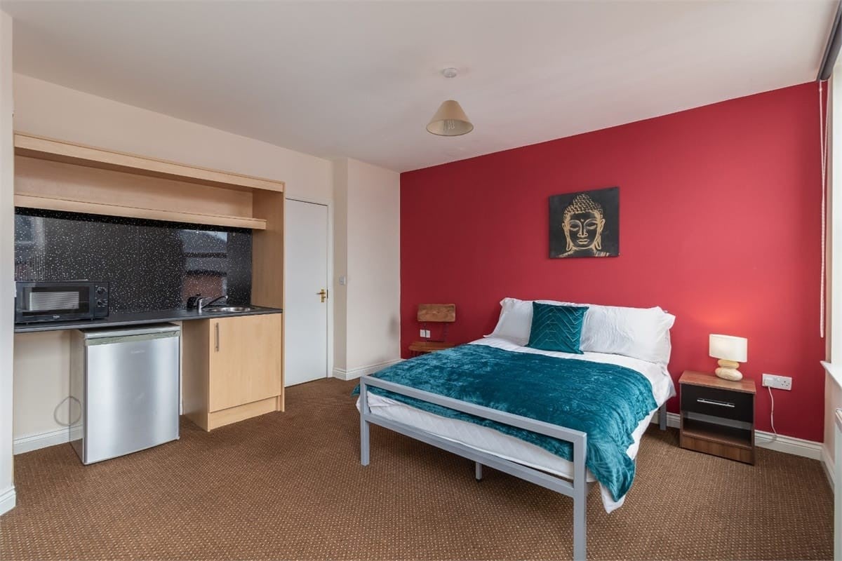 Room Whickham Street in Sunderland