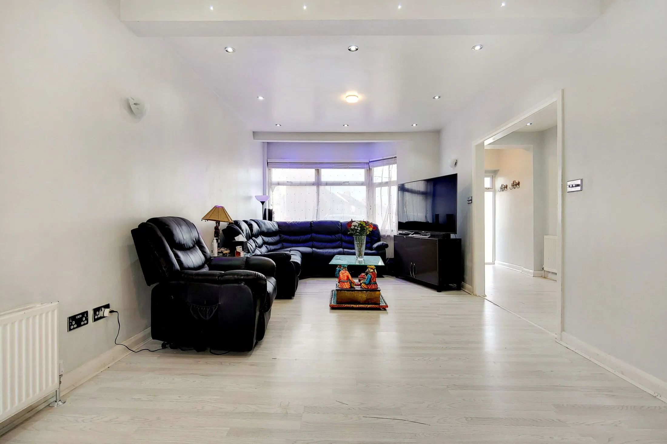 House Crofts Road in Greater London
