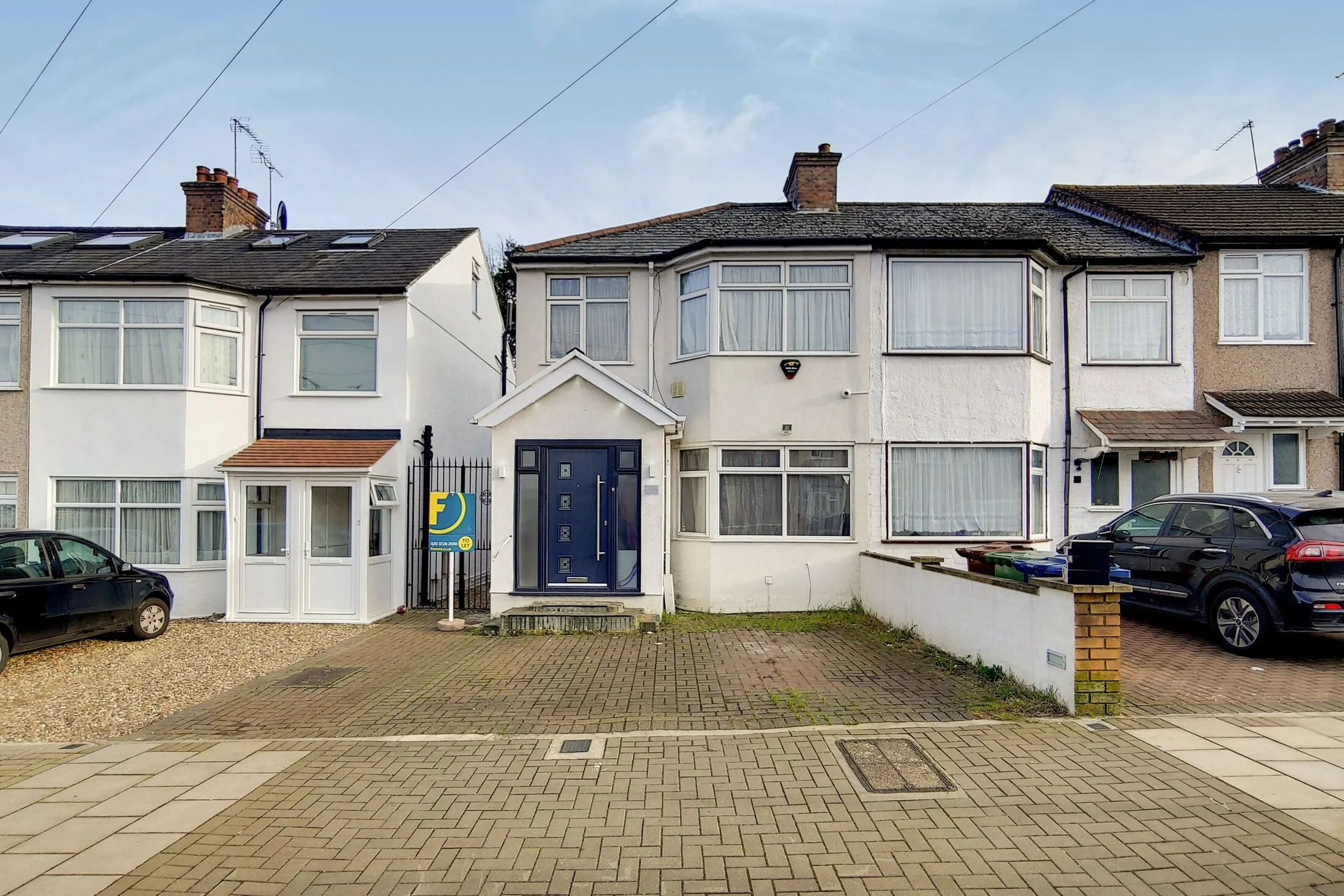 House Crofts Road in Greater London