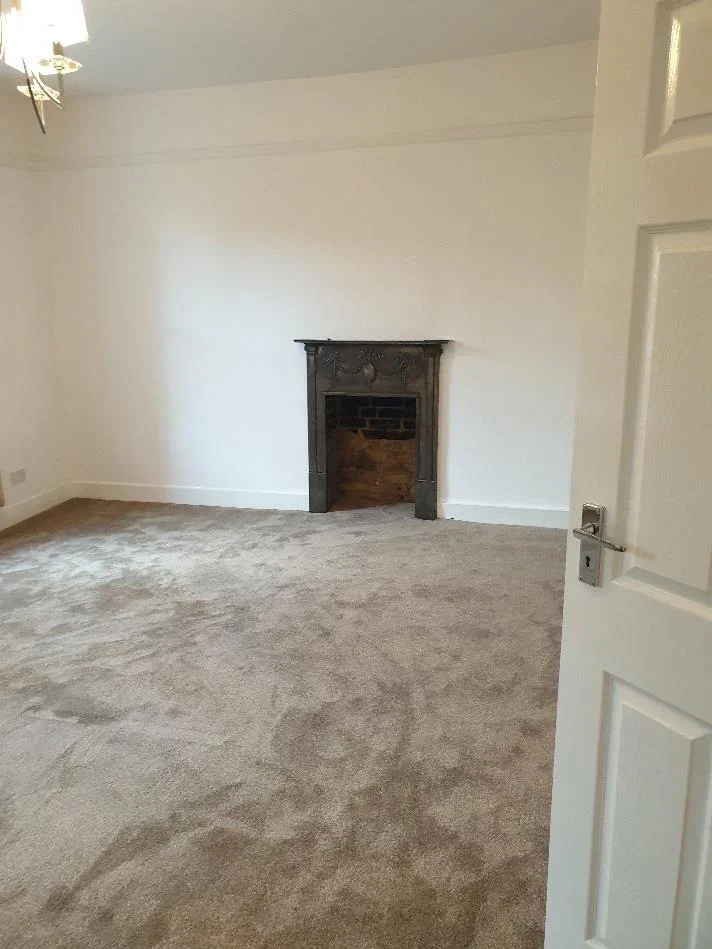 Flat Wilton Road in Greater London