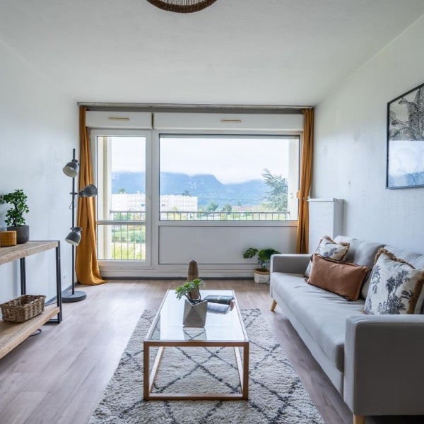 Flat Rue Jean Rony in Saint-Marcellin