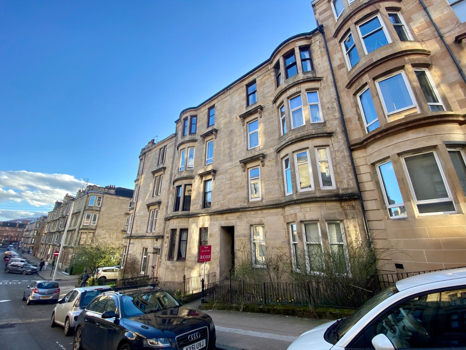 Flat Lawrie Street in Glasgow
