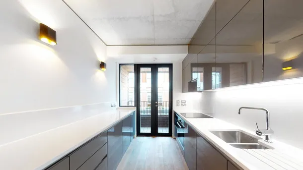 Flat Mallow Street in Greater London