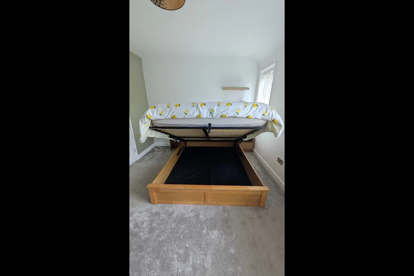 Room Beeleigh Road in Greater London