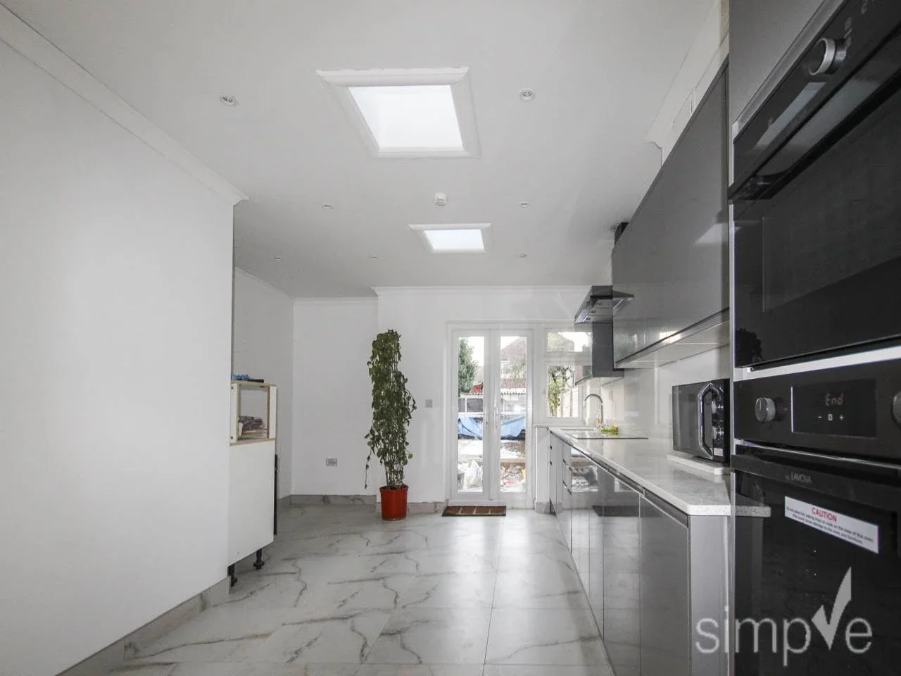 House Shepiston Lane in Greater London