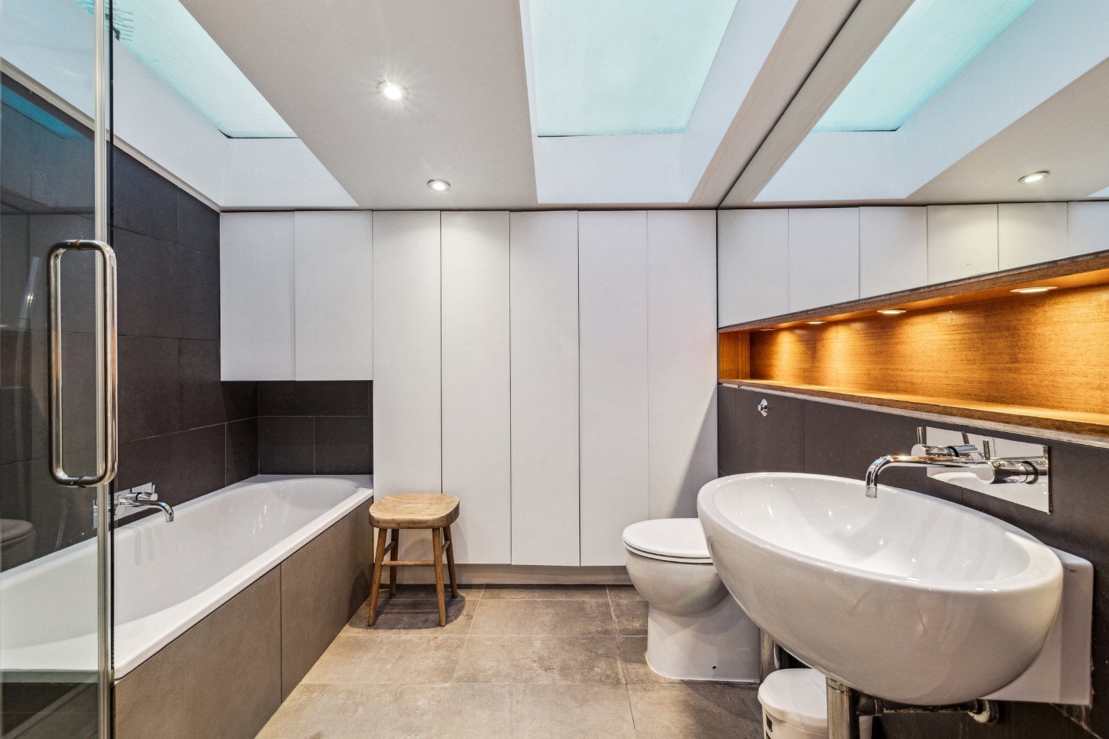 House Pembroke Mews in Greater London