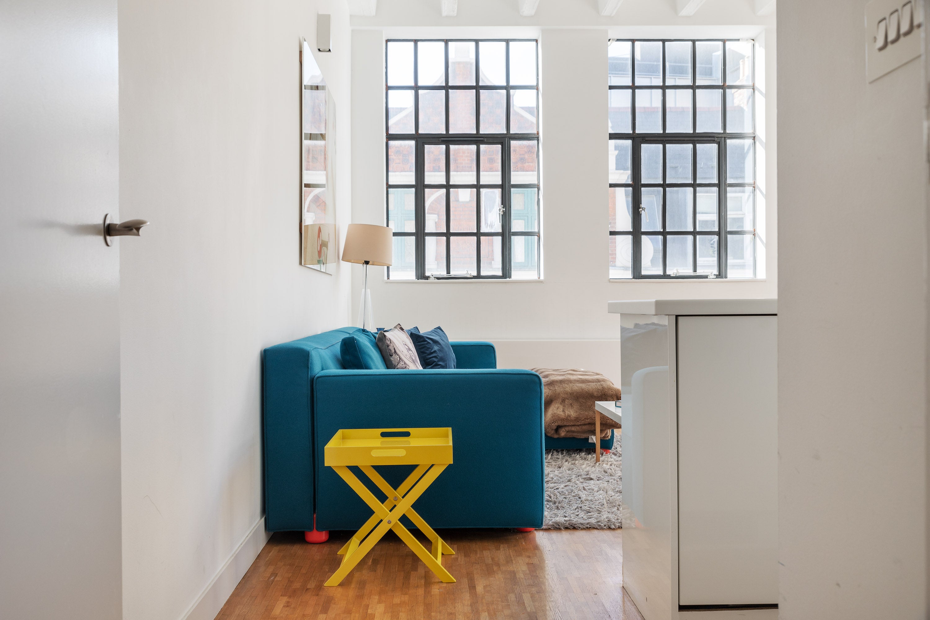 Flat Leigh Place in Greater London