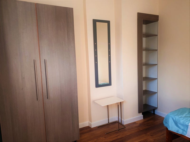 Room Welham Road in Greater London