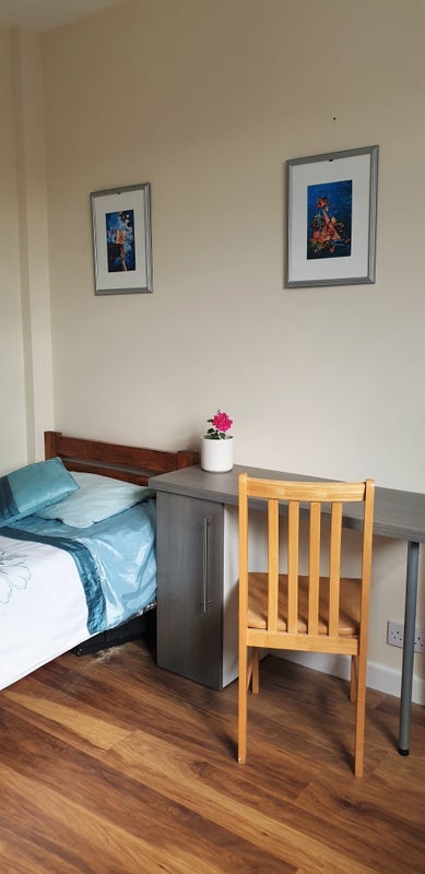 Room Welham Road in Greater London