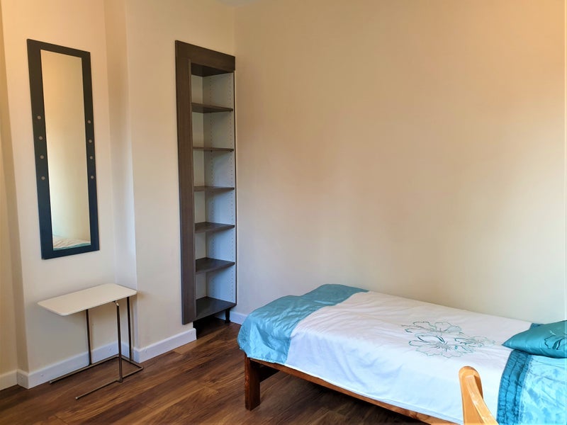 Room Welham Road in Greater London