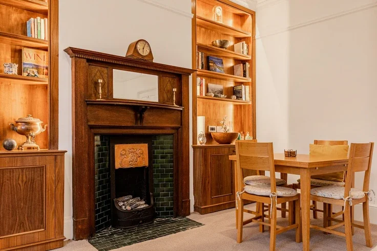 Flat Clapham Common West Side in Greater London
