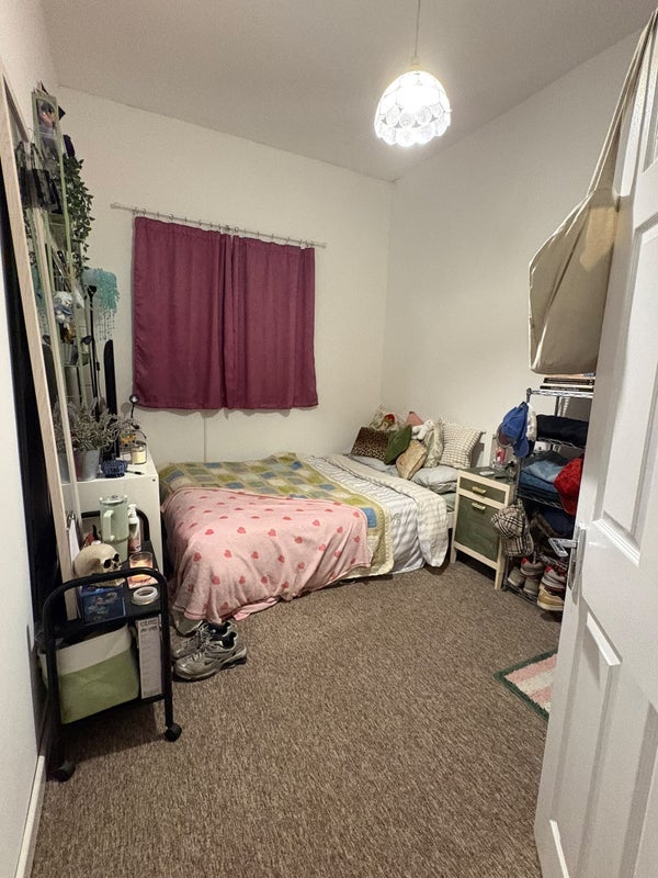 Room Wellington Avenue in Bristol