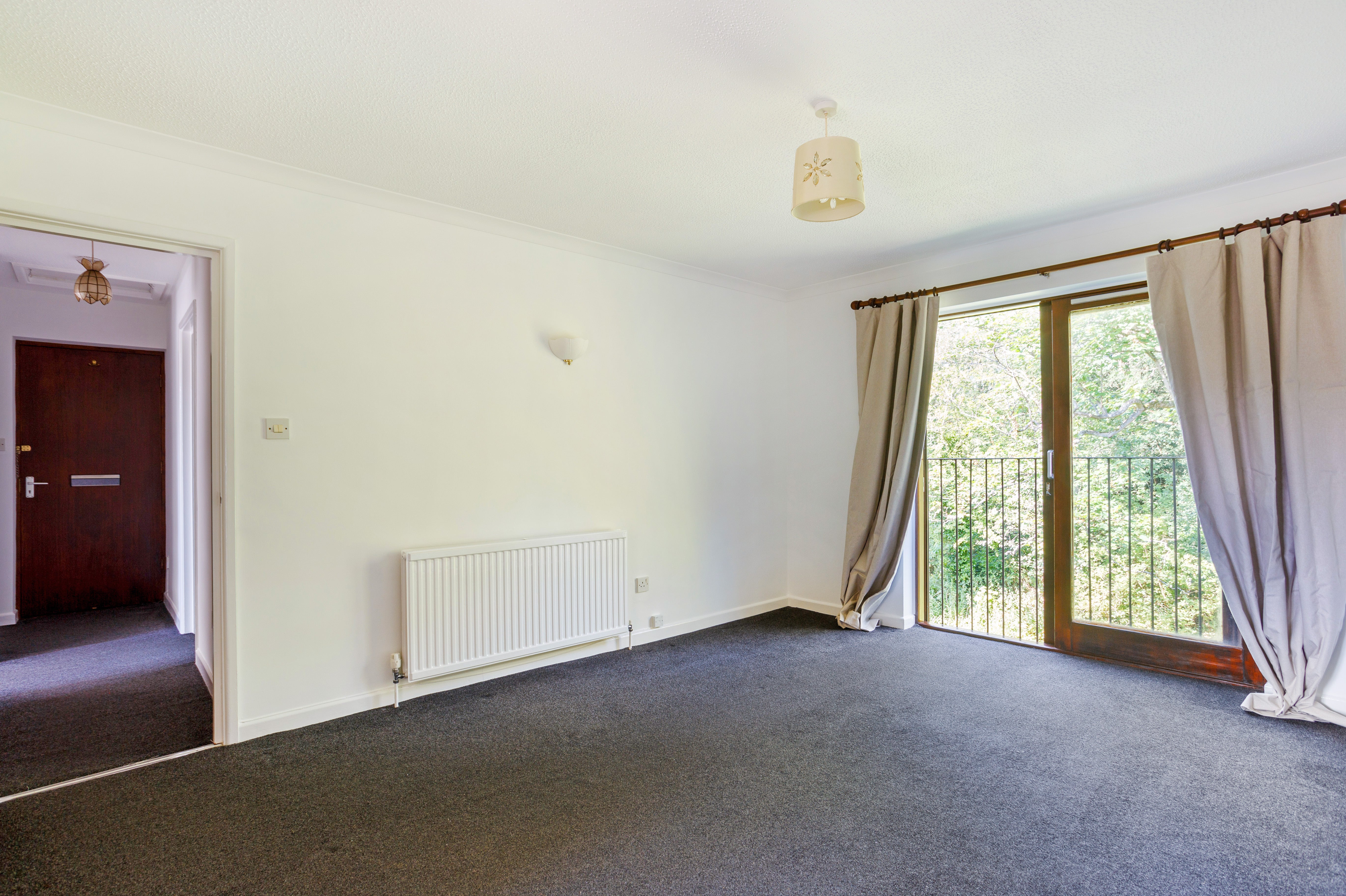Flat Webbs Close in Oxford
