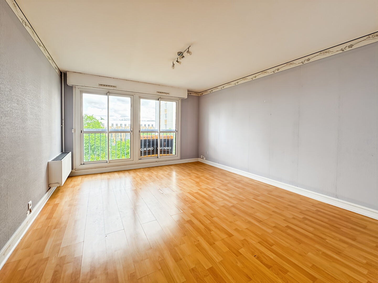 Appartement Square des Grisons à Rennes