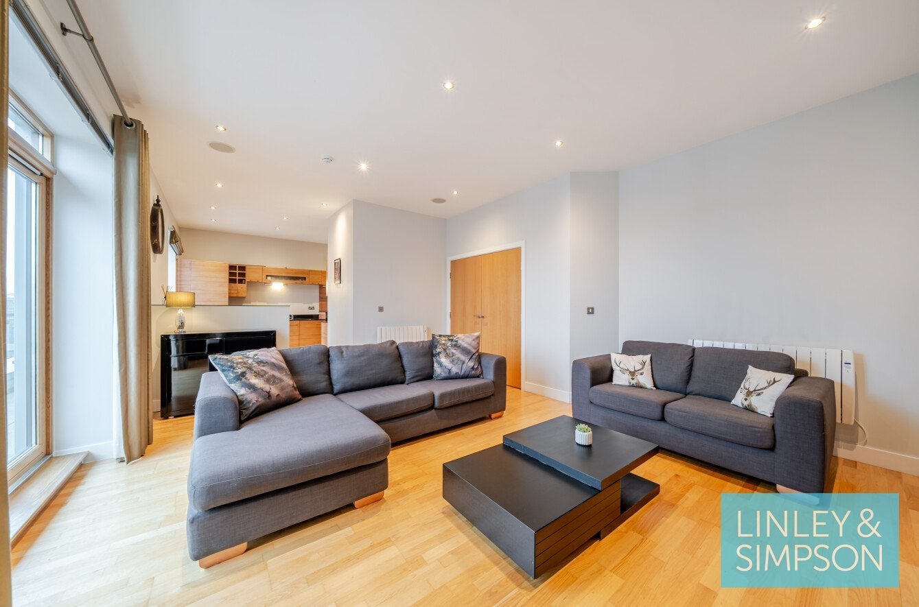 Flat Chadwick Street in Leeds