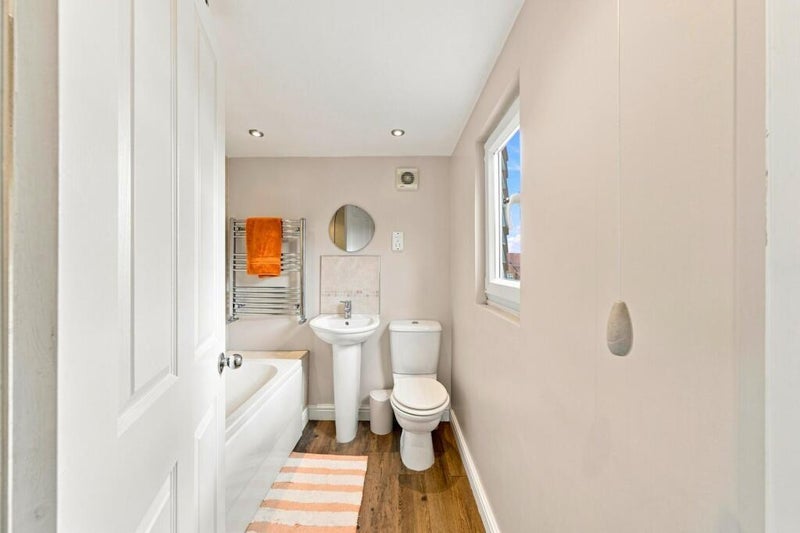 Room Edward Road in Rushcliffe