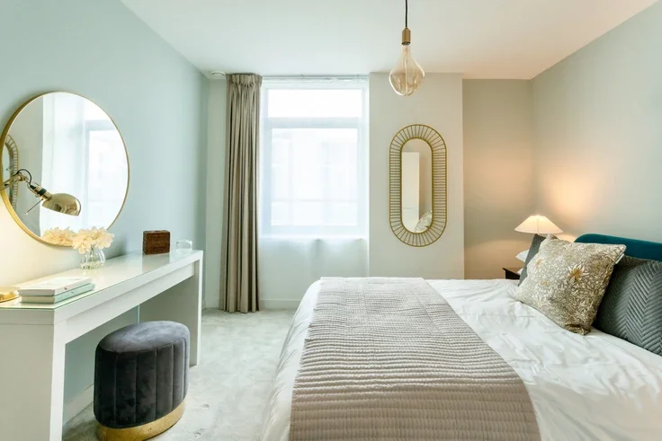Flat Scarlet Close in Greater London
