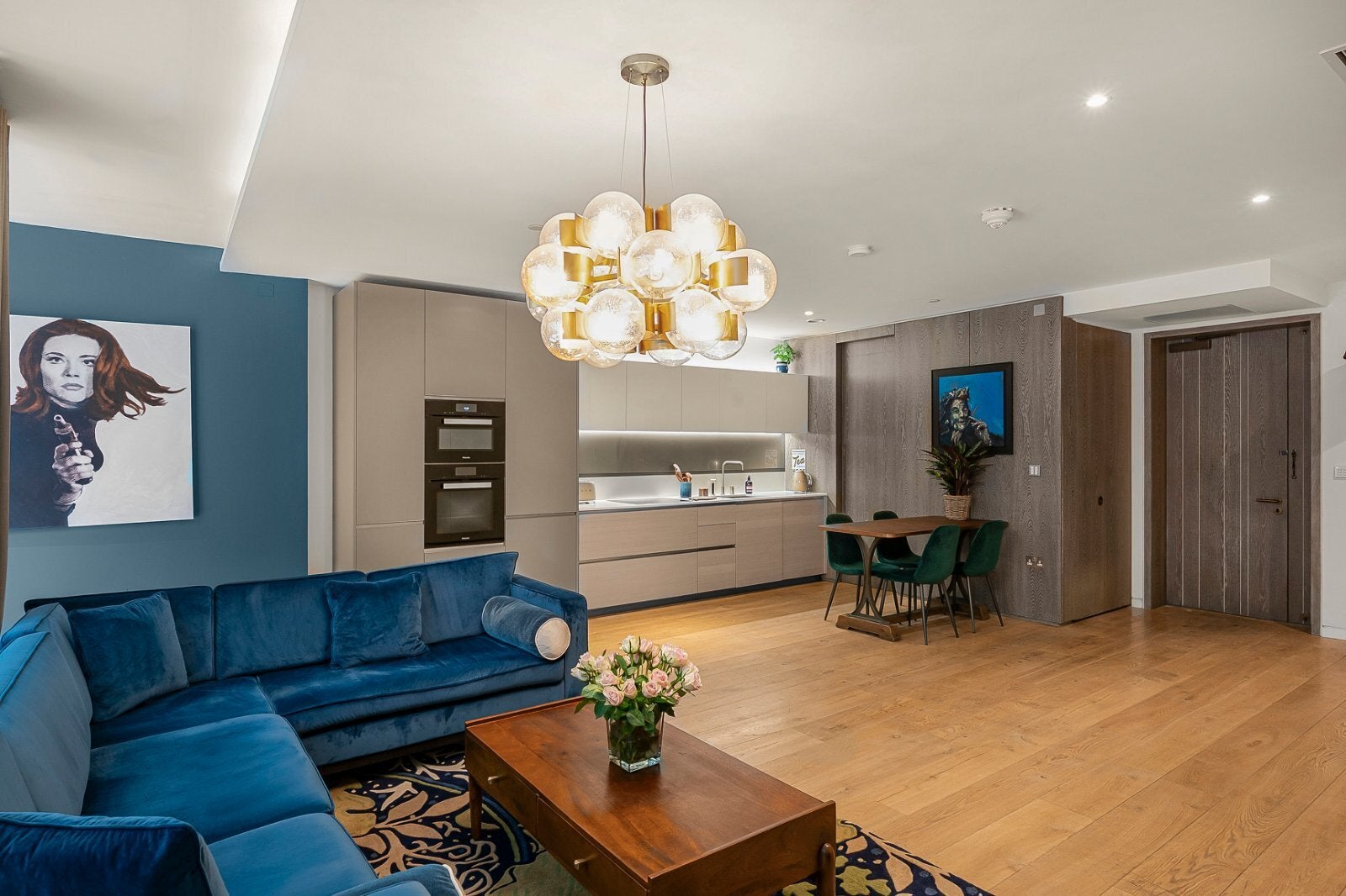 Flat Wardour Street in City of Westminster