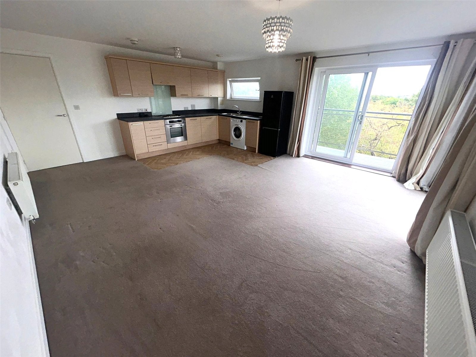 Flat Vickers Lane in Dartford