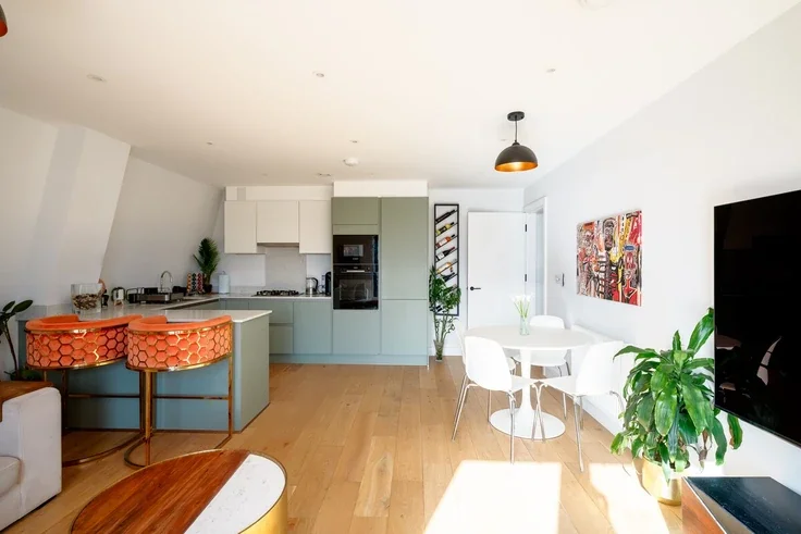 Flat Cassio Road in Watford