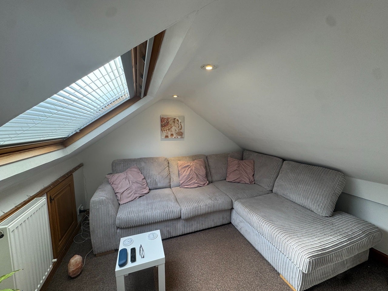 Flat Broadwater Crescent in Stevenage