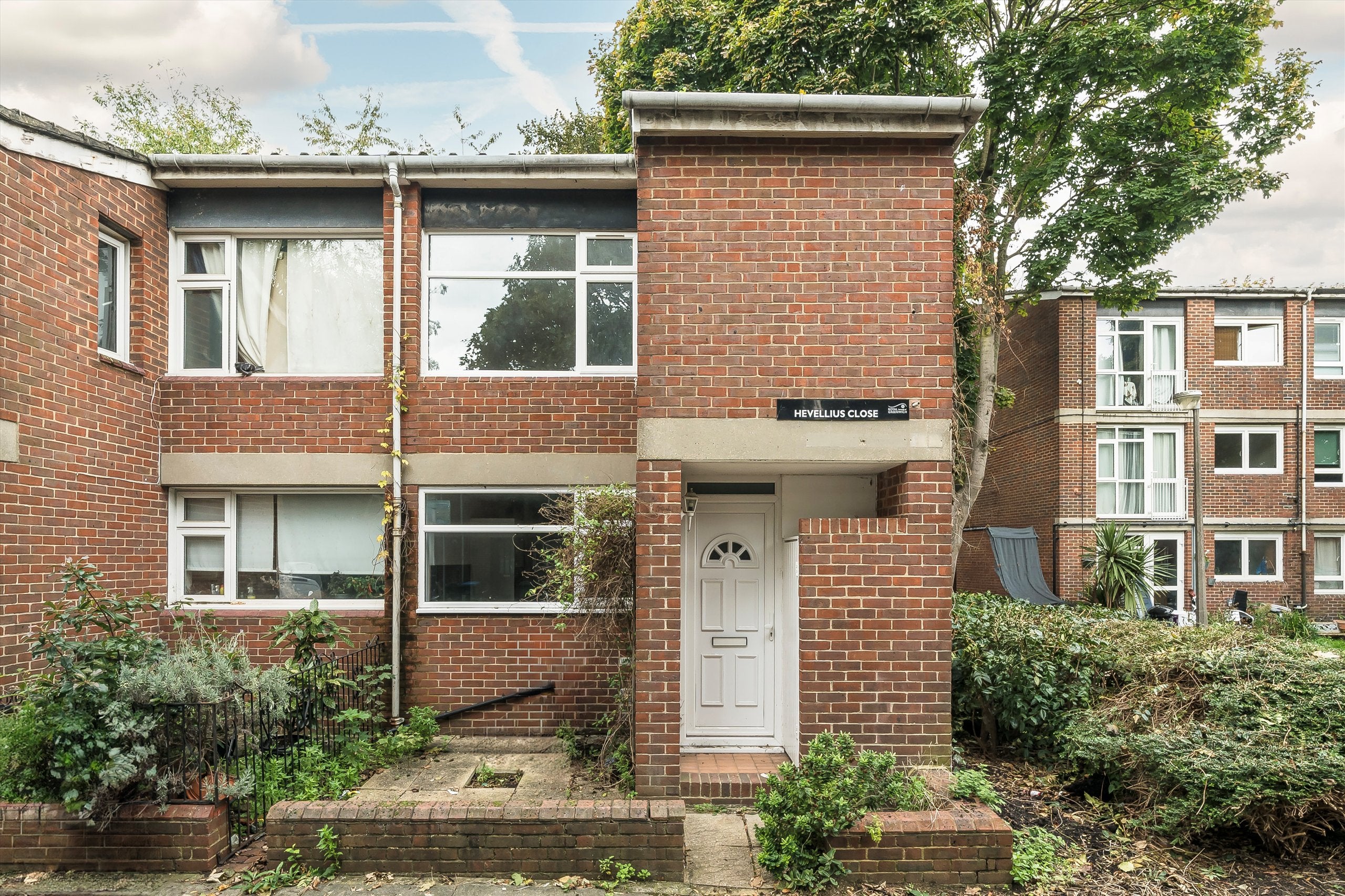 House Hevelius Close in Greater London