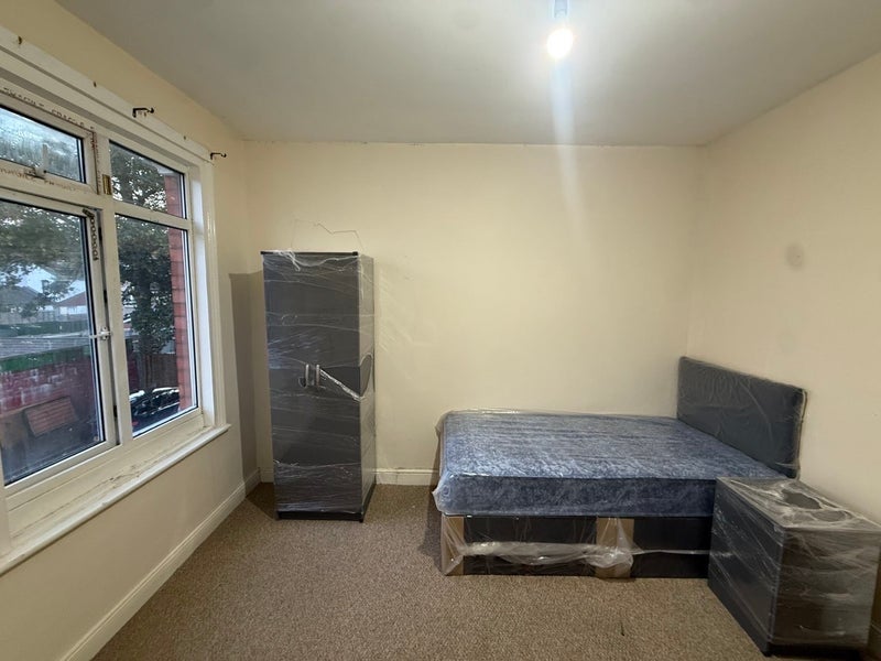 Room Avon Street in Birmingham
