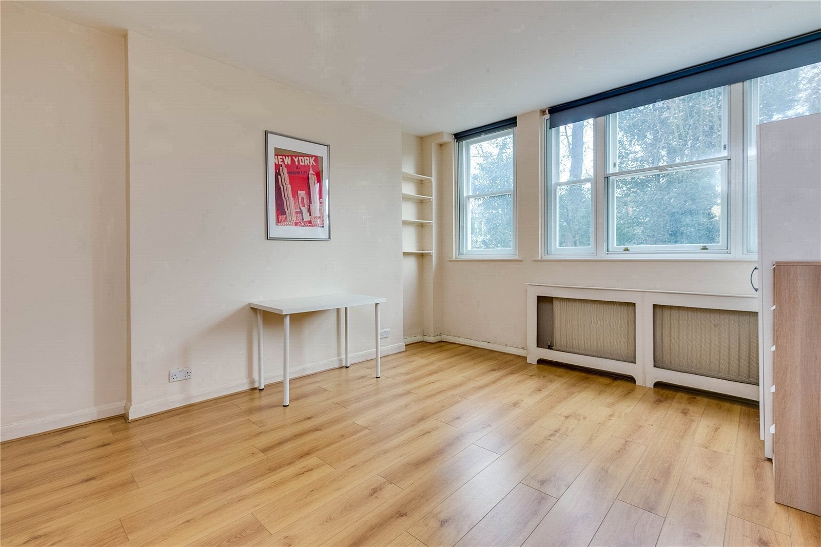 Flat Castelnau in Greater London