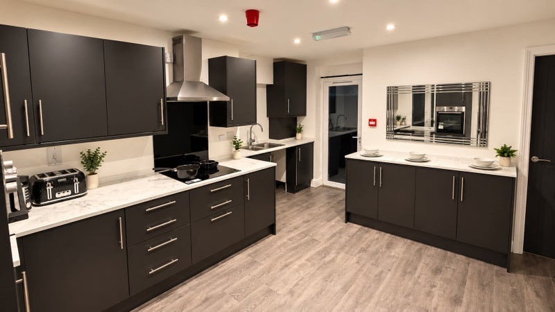 Room Warrington Road in Whiston