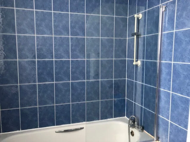 Room Tennison Road in Greater London