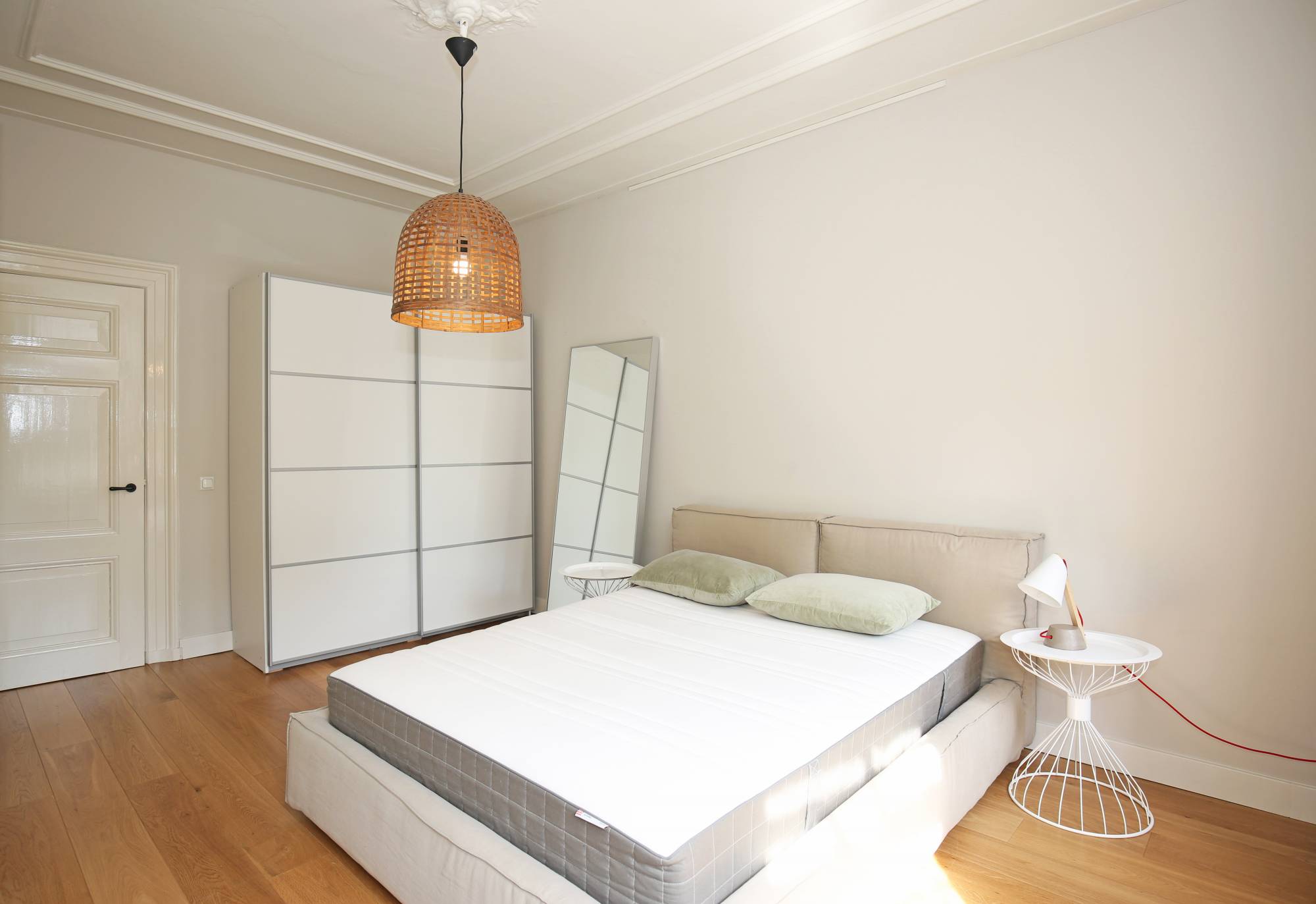 Appartement te huur: Marnixstraat, Amsterdam