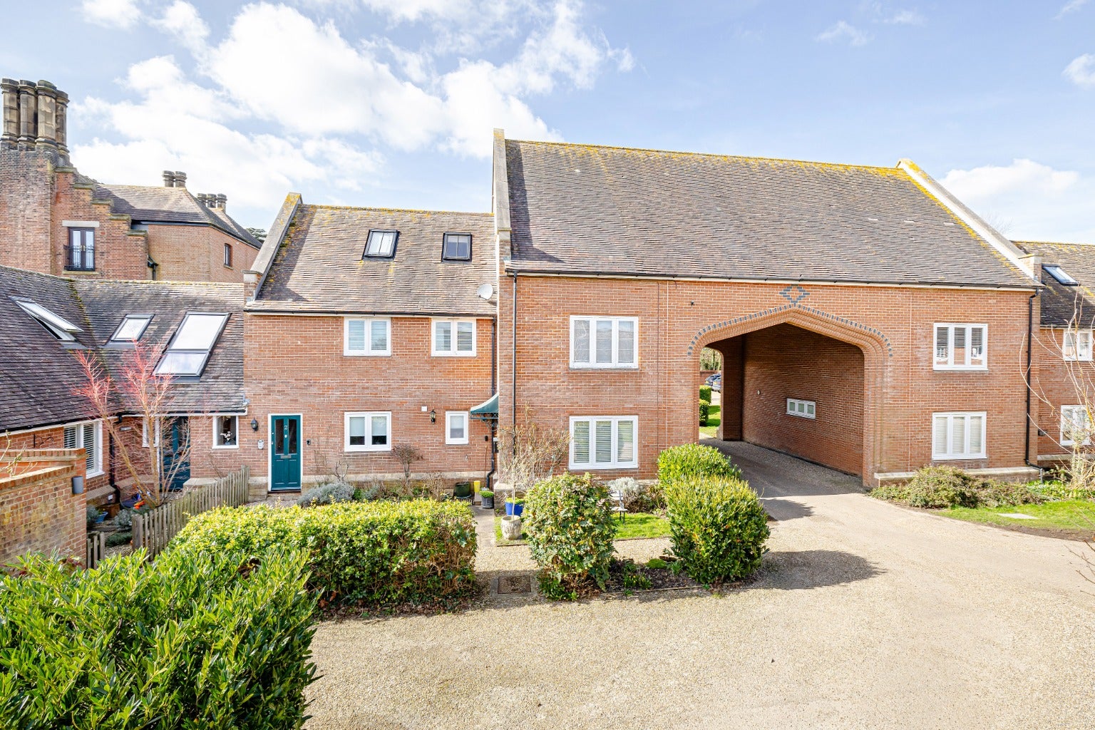 Flat Capel Close in Broomfield