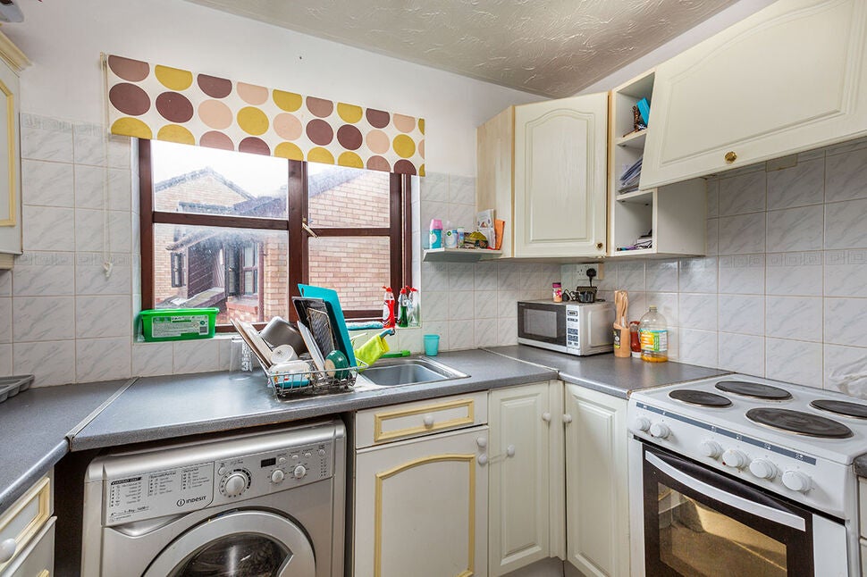 Flat Maypole Road in Gravesham
