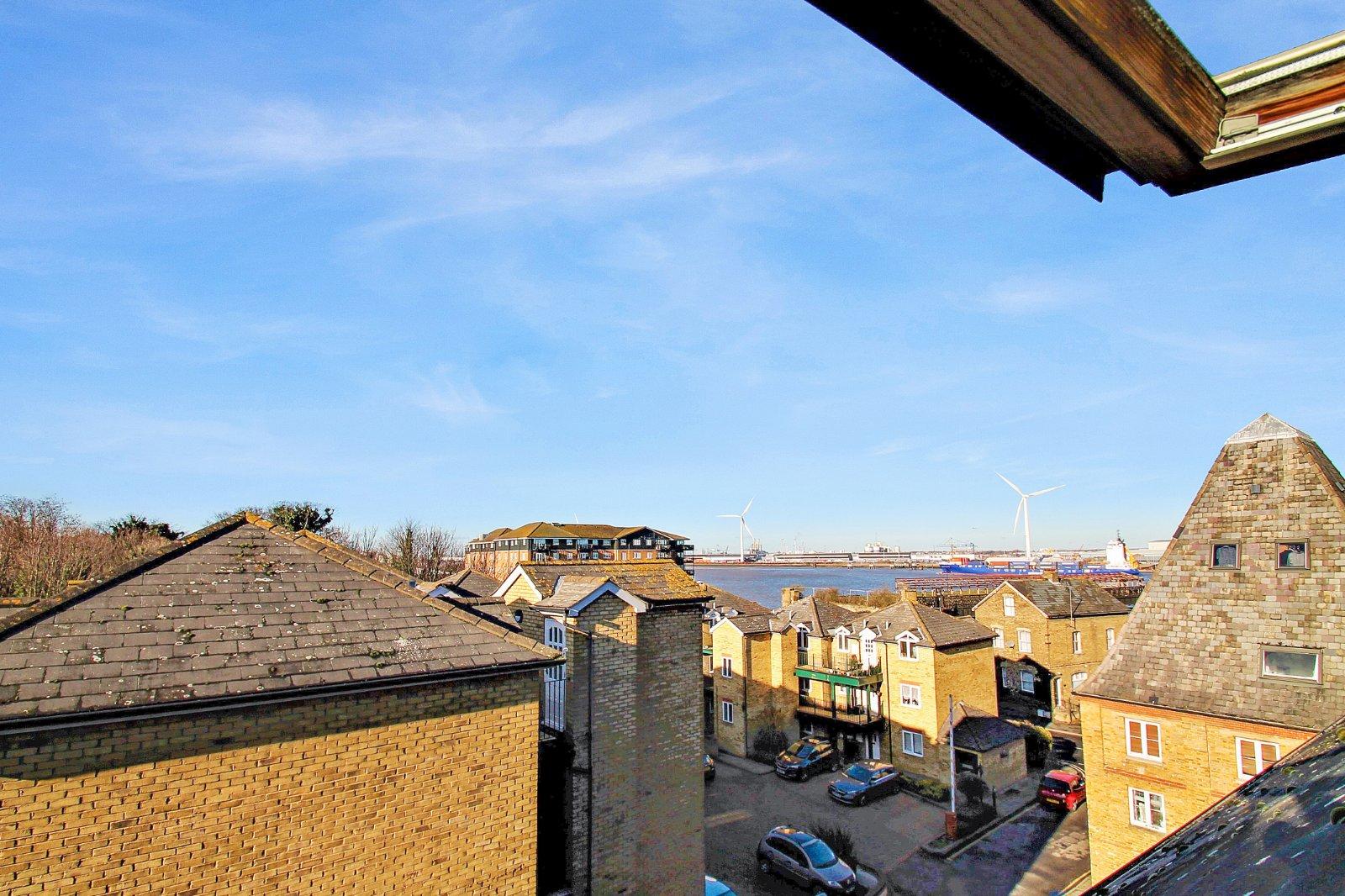 Flat West Street in Gravesham