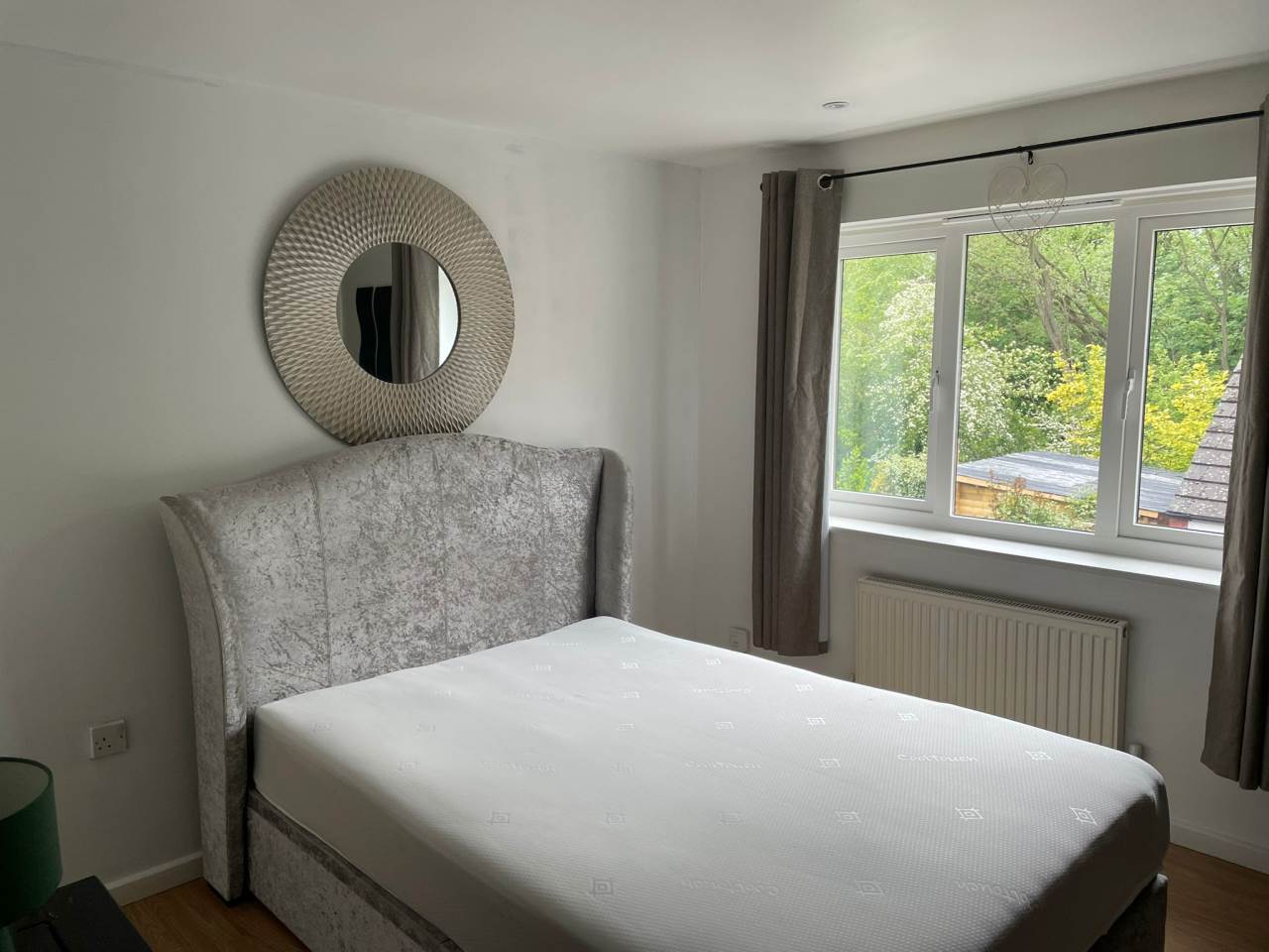 Flat The Saplings in Madeley