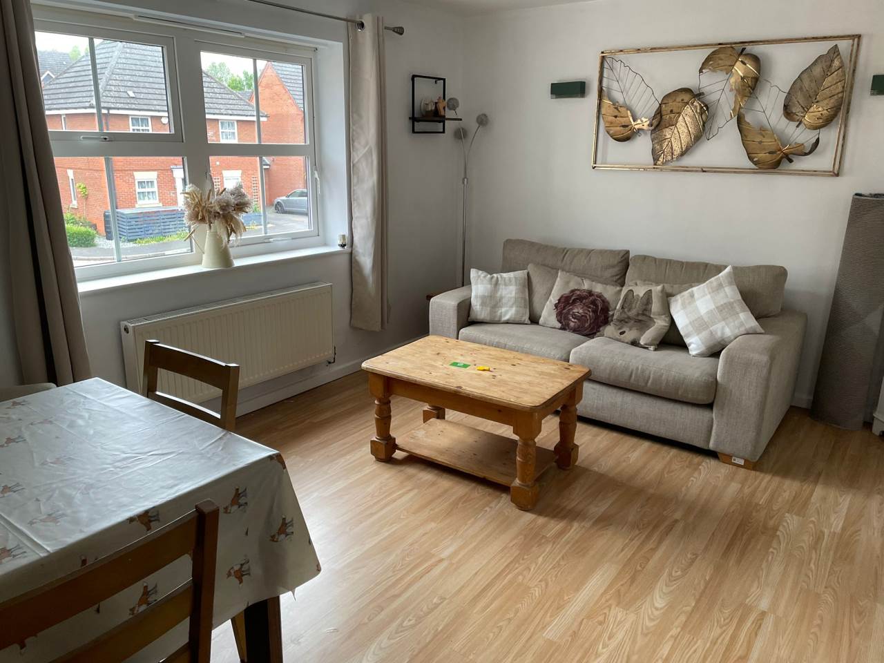 Flat The Saplings in Madeley