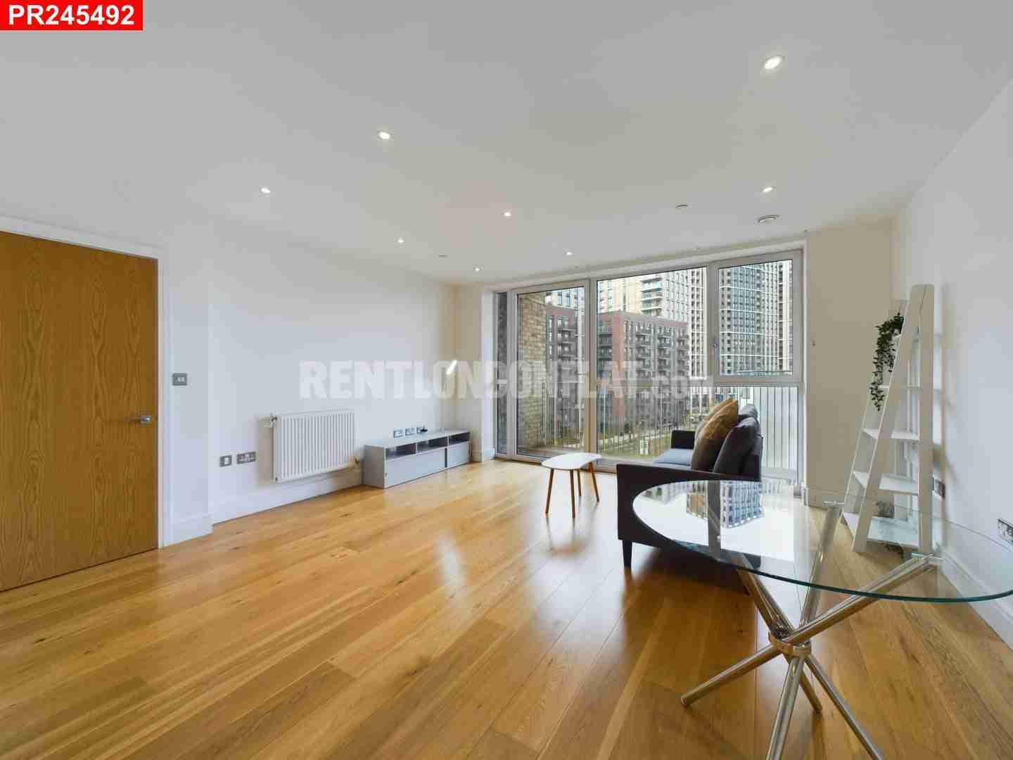 Flat Jude Street in Greater London