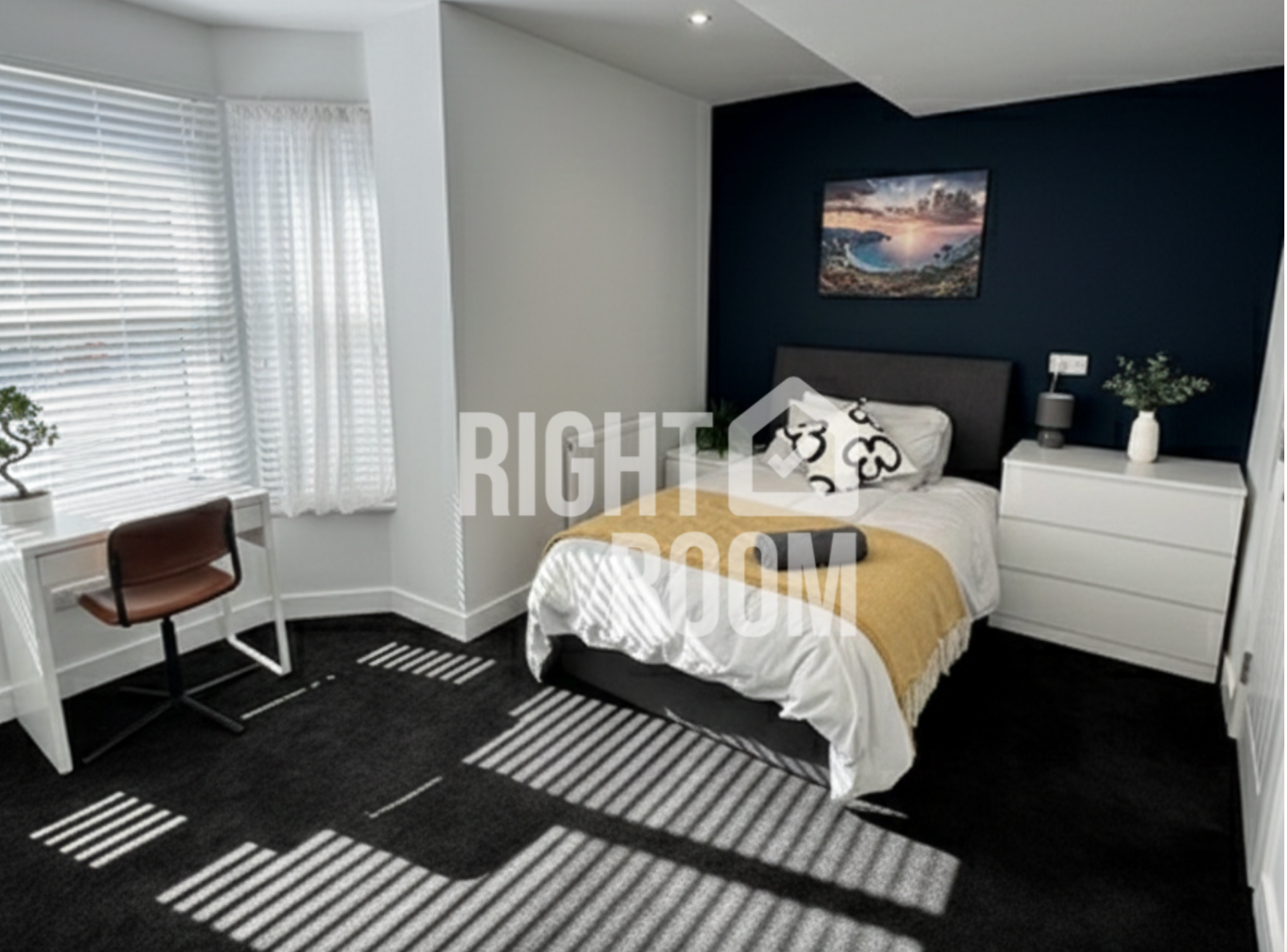 Room Mayfield Road in Portsmouth