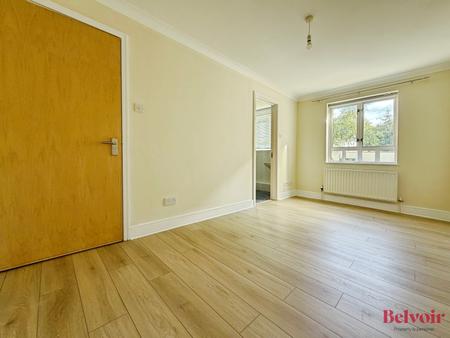 Flat Sherborne Street in Cheltenham