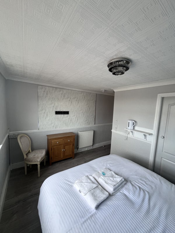 Room Palatine Road in Blackpool