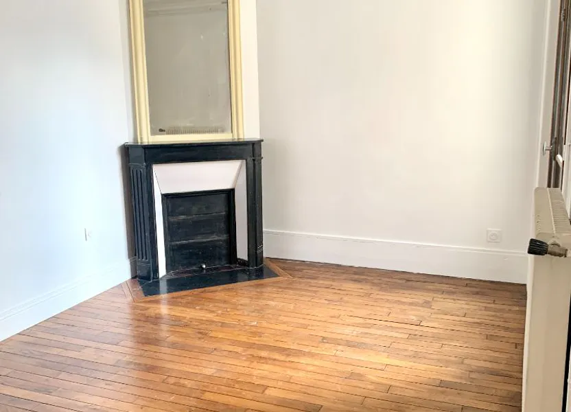 Appartement Avenue Secrétan à Paris