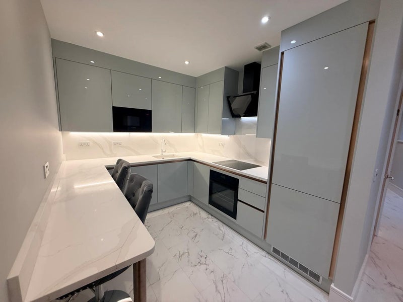 Room Wards Wharf Approach in Greater London