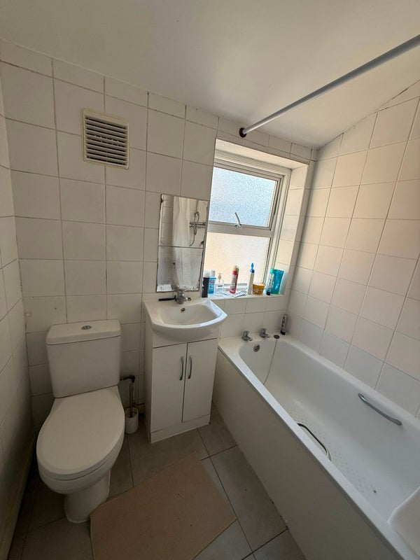 Room Embleton Road in Greater London