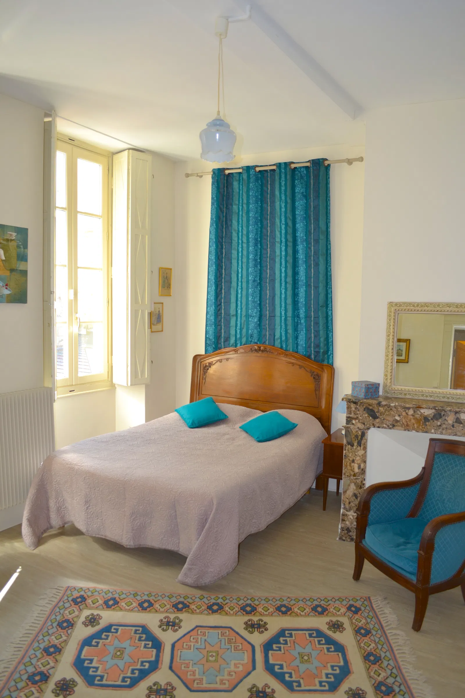 Room Place du 8 Mai 1945 in Nérac