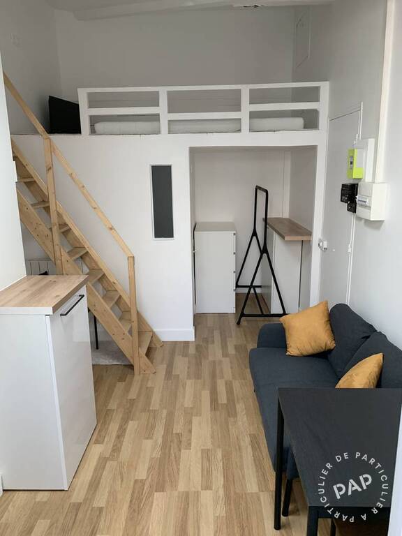 Flat Place du Général Kœnig in Paris